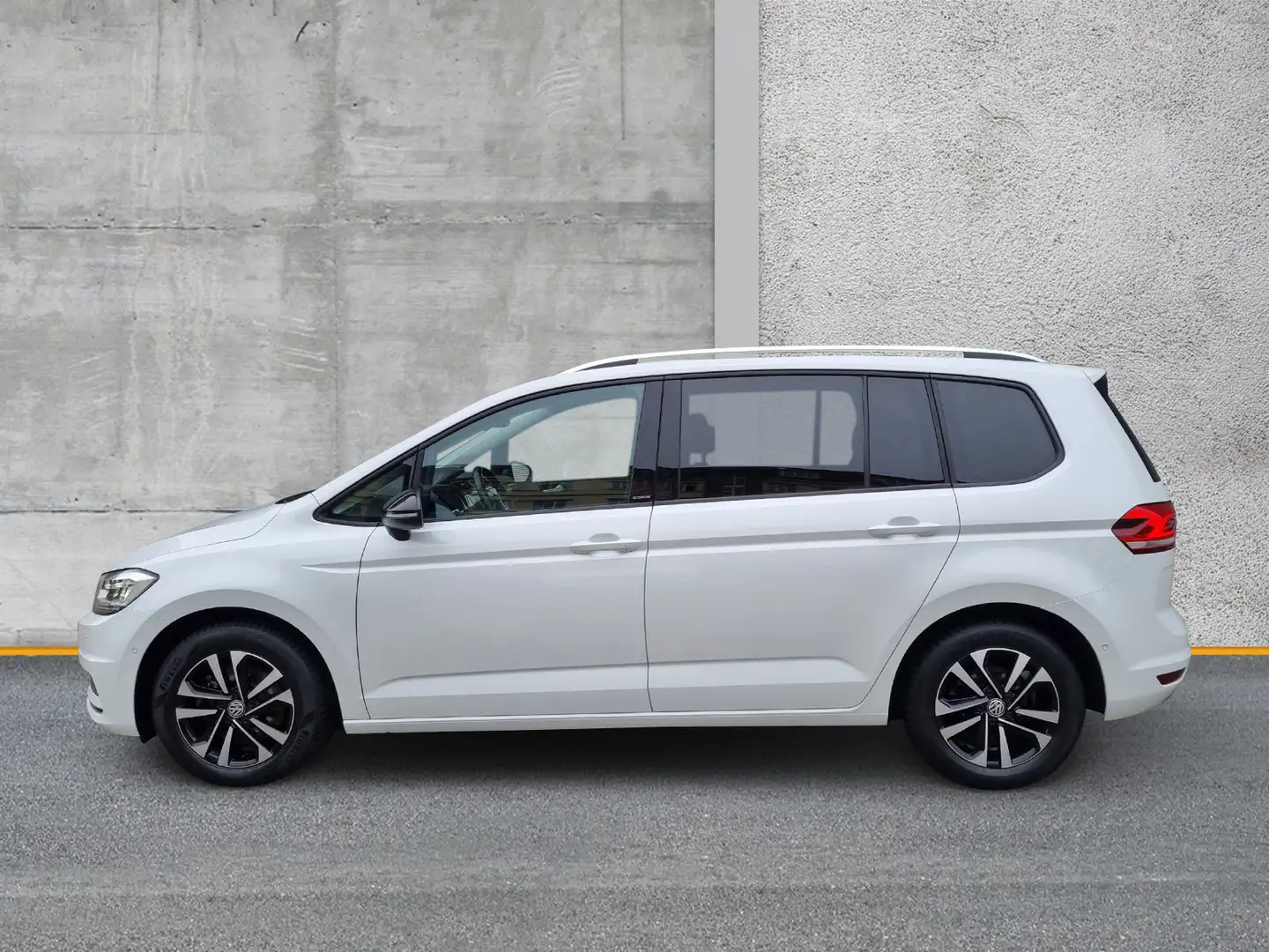 Volkswagen Touran 2.0 TDI DSG IQ.Drive 7-Si. LED STANDHZG Weiß - 2