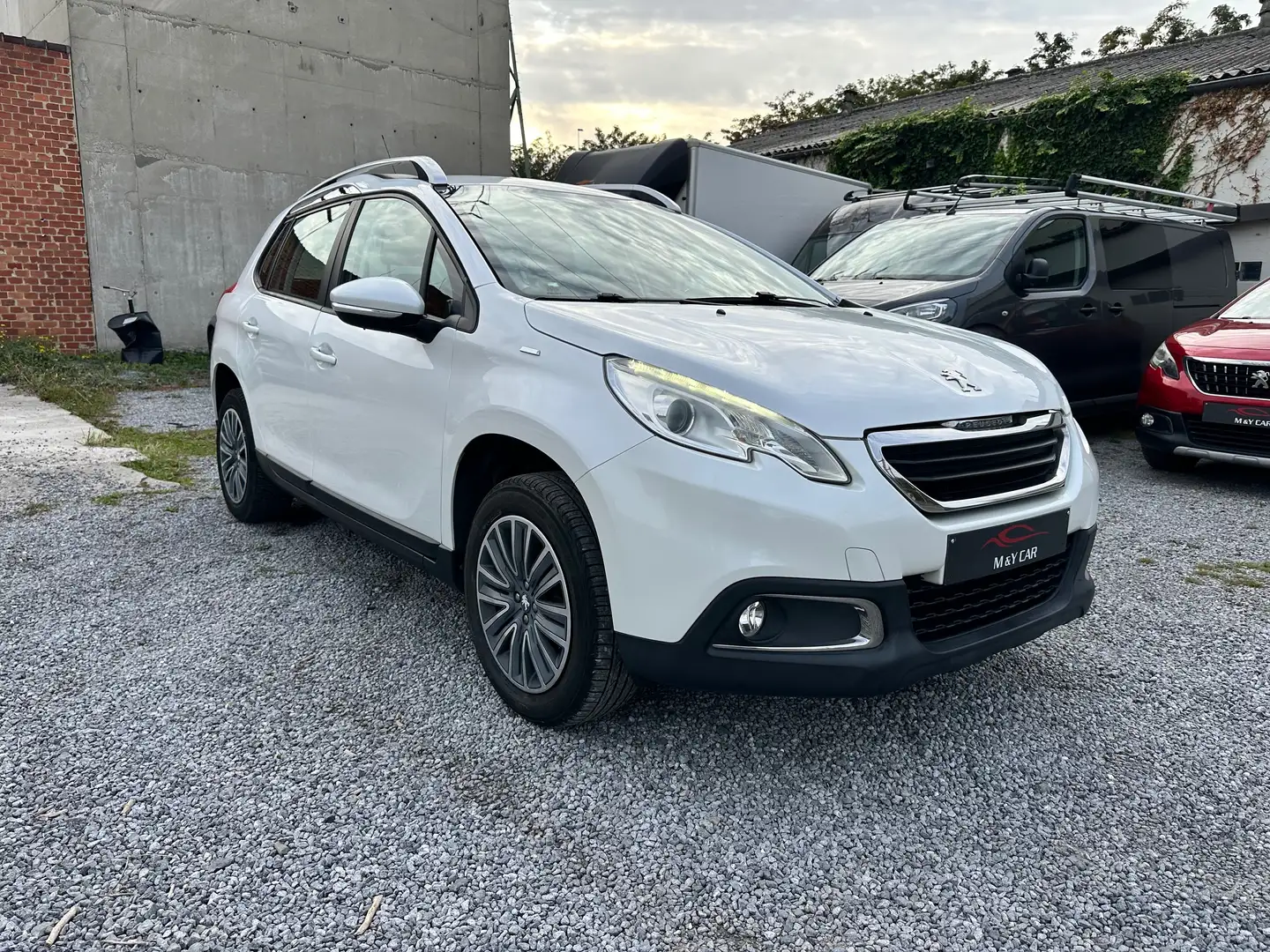 Peugeot 2008 2008 1.2i PureTech Active Blanc - 1