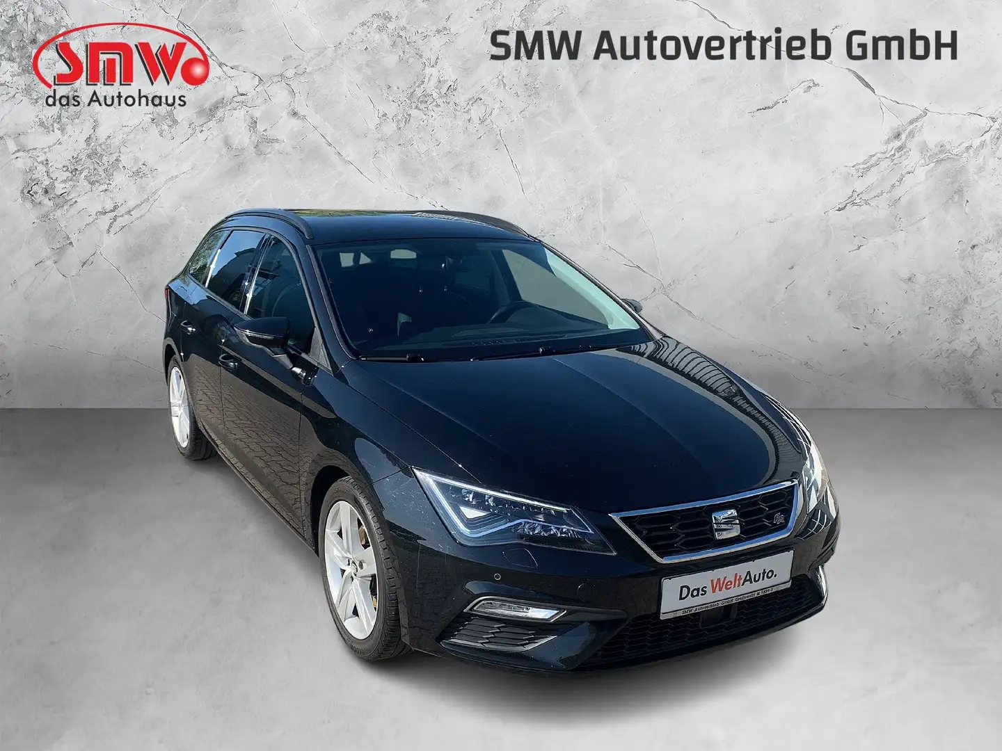 SEAT Leon 1.4TSI 125PS ST FR Zwart - 1