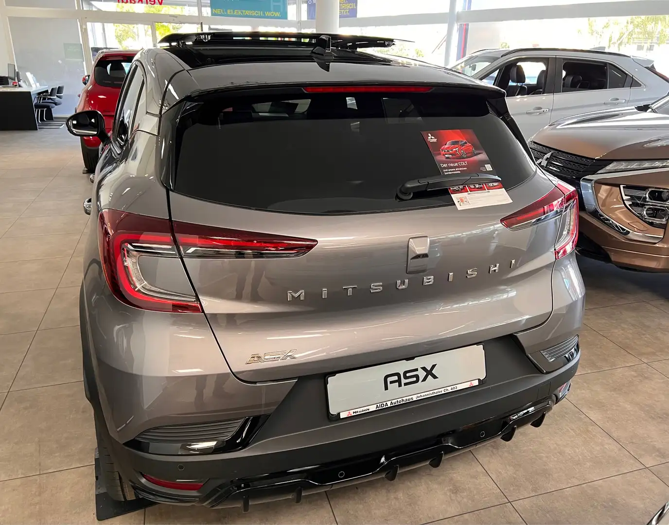 Mitsubishi ASX Intro Edition Plug-in-Hybrid Grau - 2