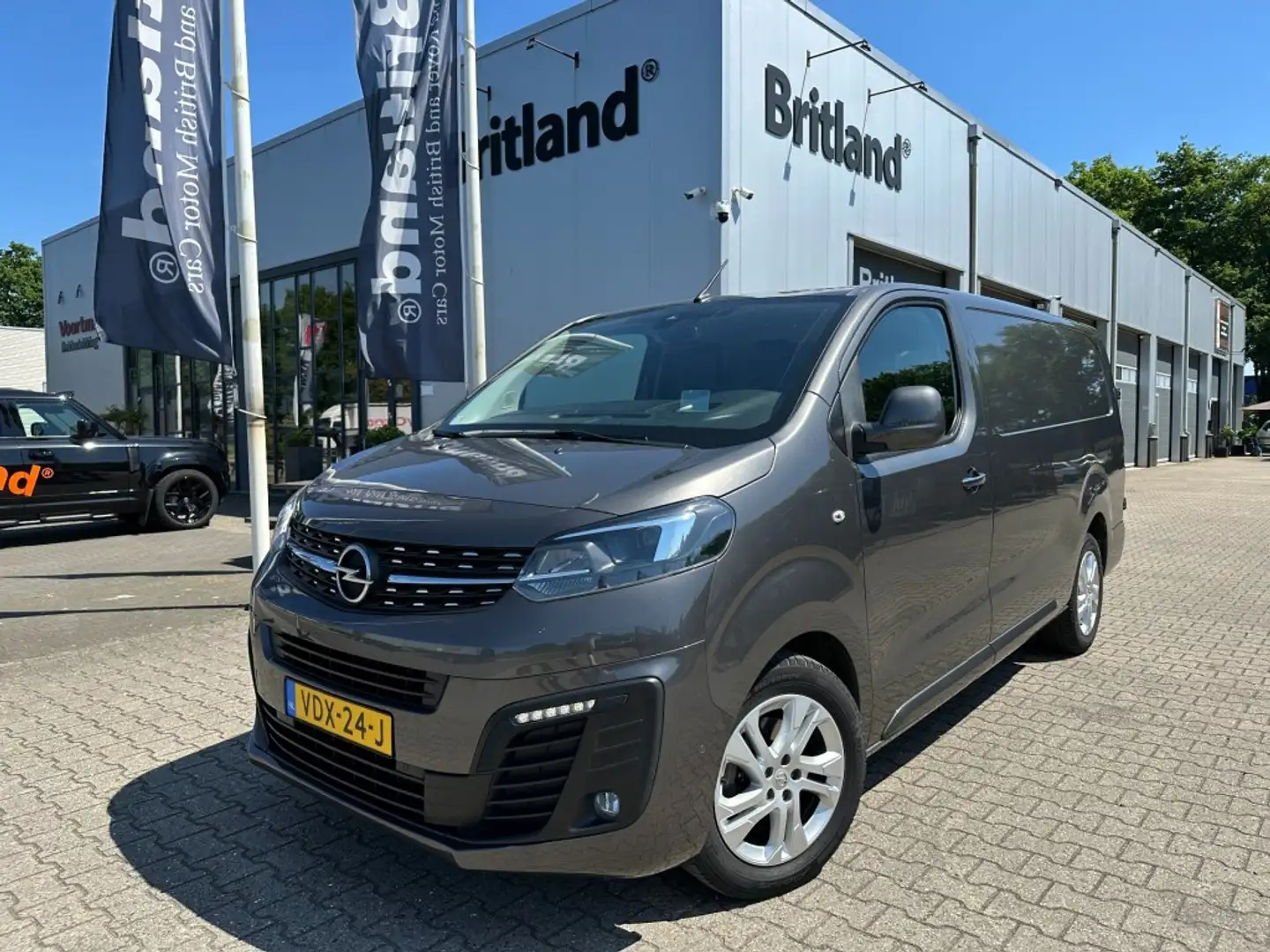 Opel Vivaro 2.0 CDTI 150pk bj2020 Innovation L3H1 *Led *Airco Grigio - 1