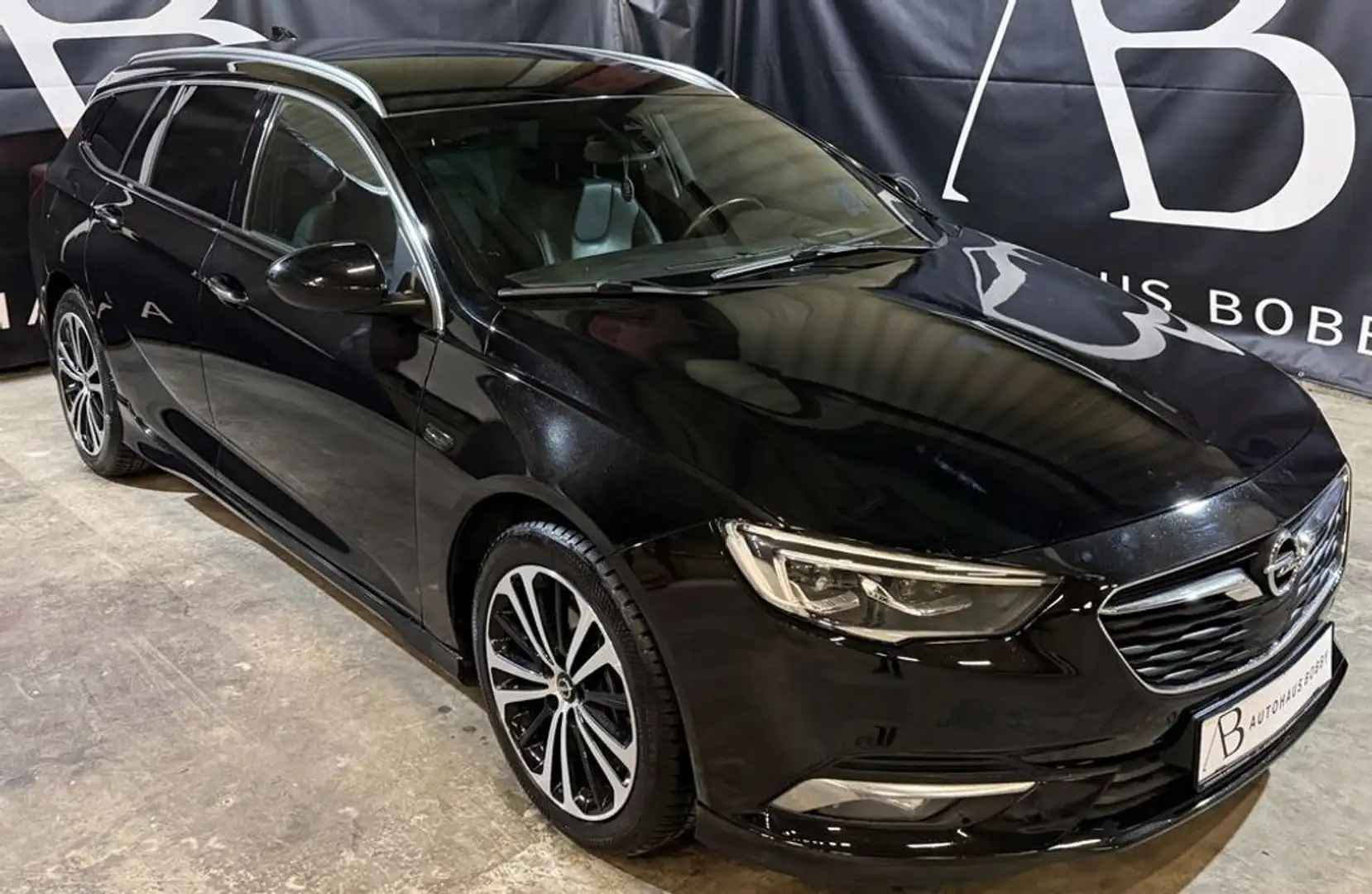Opel Insignia Exclusive 4x4 2.Besitz Schwarz - 2