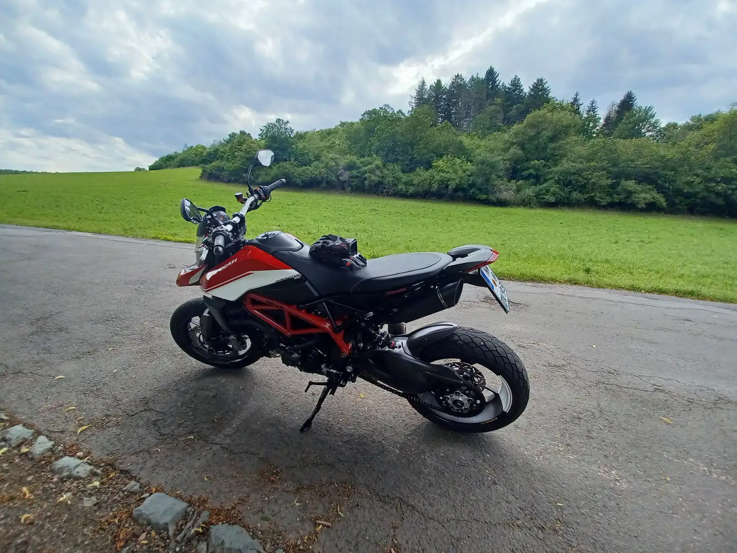 Ducati Hypermotard 950 SP Roşu - 2