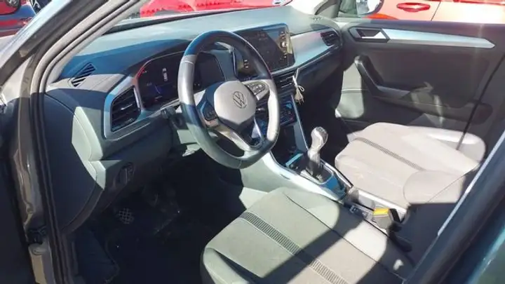 Volkswagen T-Roc 2022, foto 5