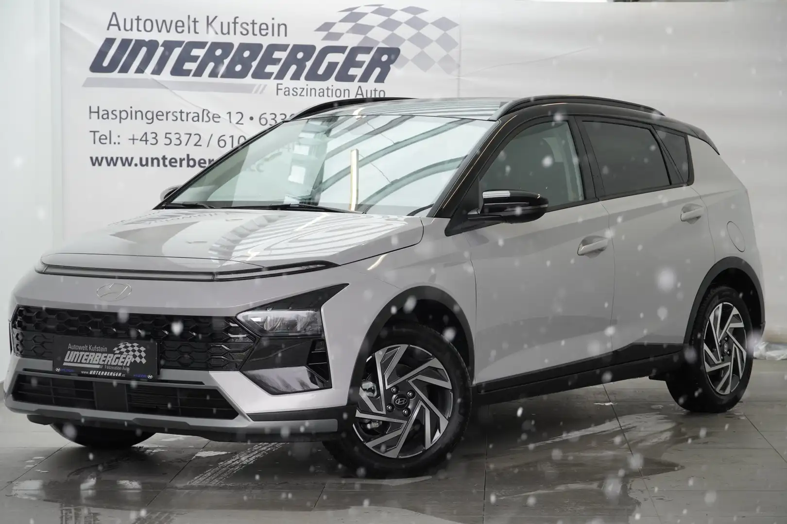 Hyundai BAYON GO Plus 1.2 MPI Grau - 2