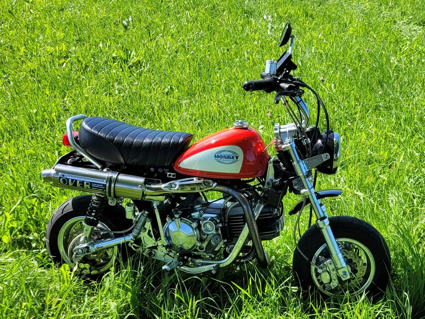 Honda Monkey 125 Monkey J2, 212ccm Rouge - 1