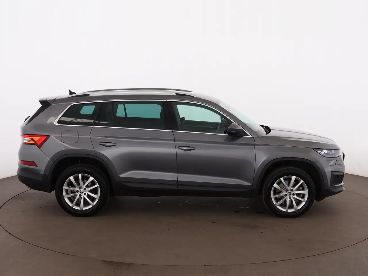 Skoda Kodiaq 2.0 TDI Style Aut 7-SITZER MATRIX RADAR, миниатюра 9