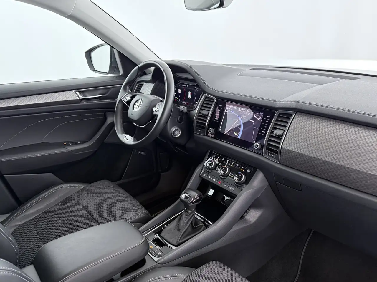 Skoda Kodiaq 2.0 TDI Style Aut 7-SITZER MATRIX RADAR, миниатюра 14