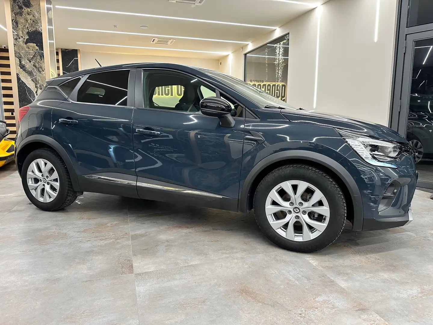 Renault Captur 1.5 blue dci 95cv Business Italiana Iva 2020 Grigio - 2