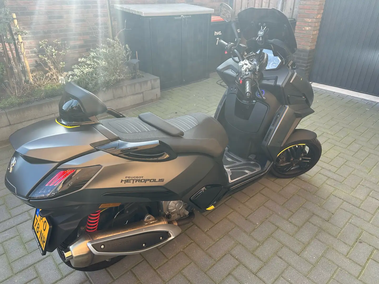 Peugeot Metropolis GT - 2
