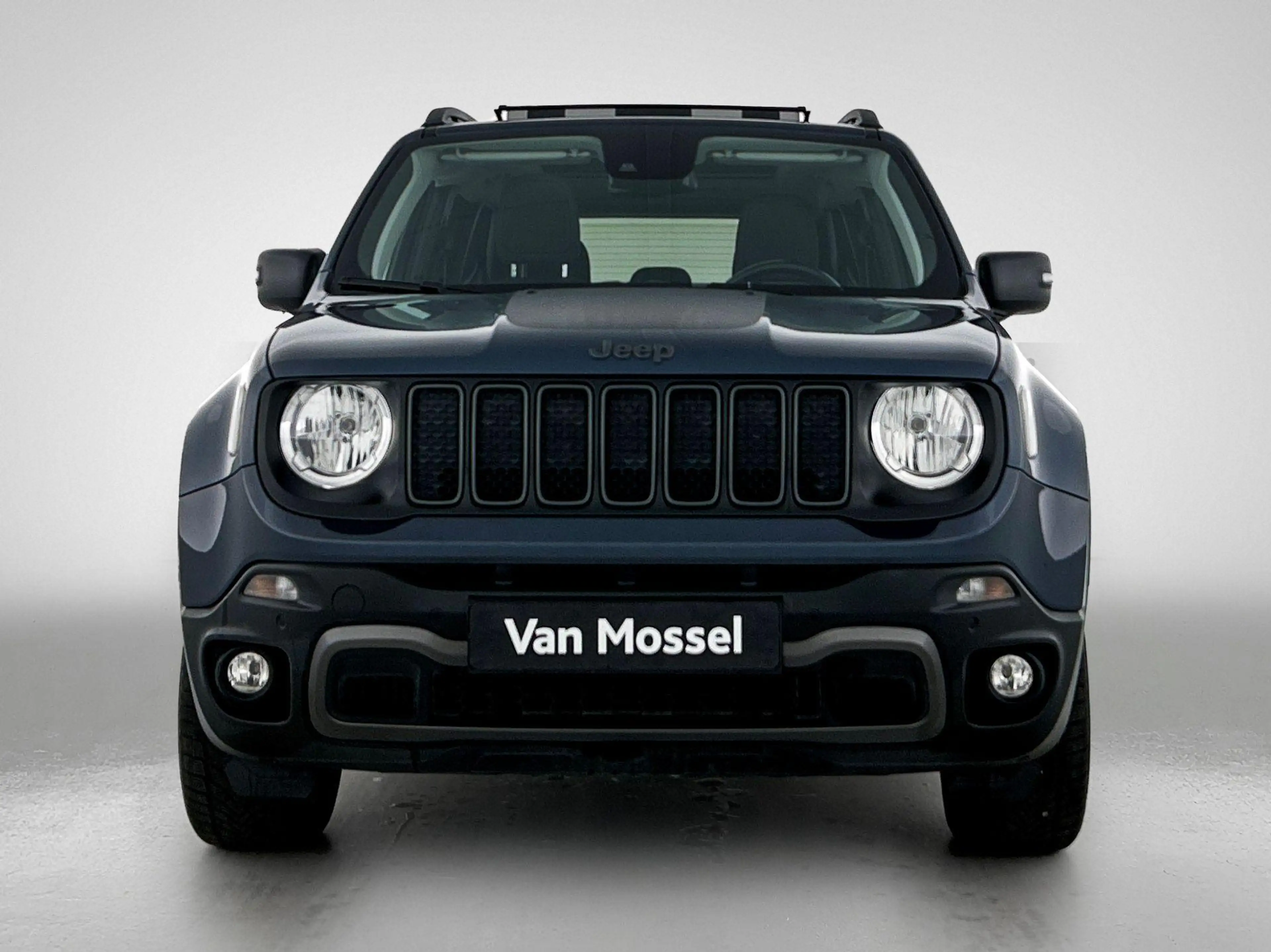 Jeep Renegade 4xe 240 Plug-in Hybrid Electric Trailhawk | Camera — photo 5