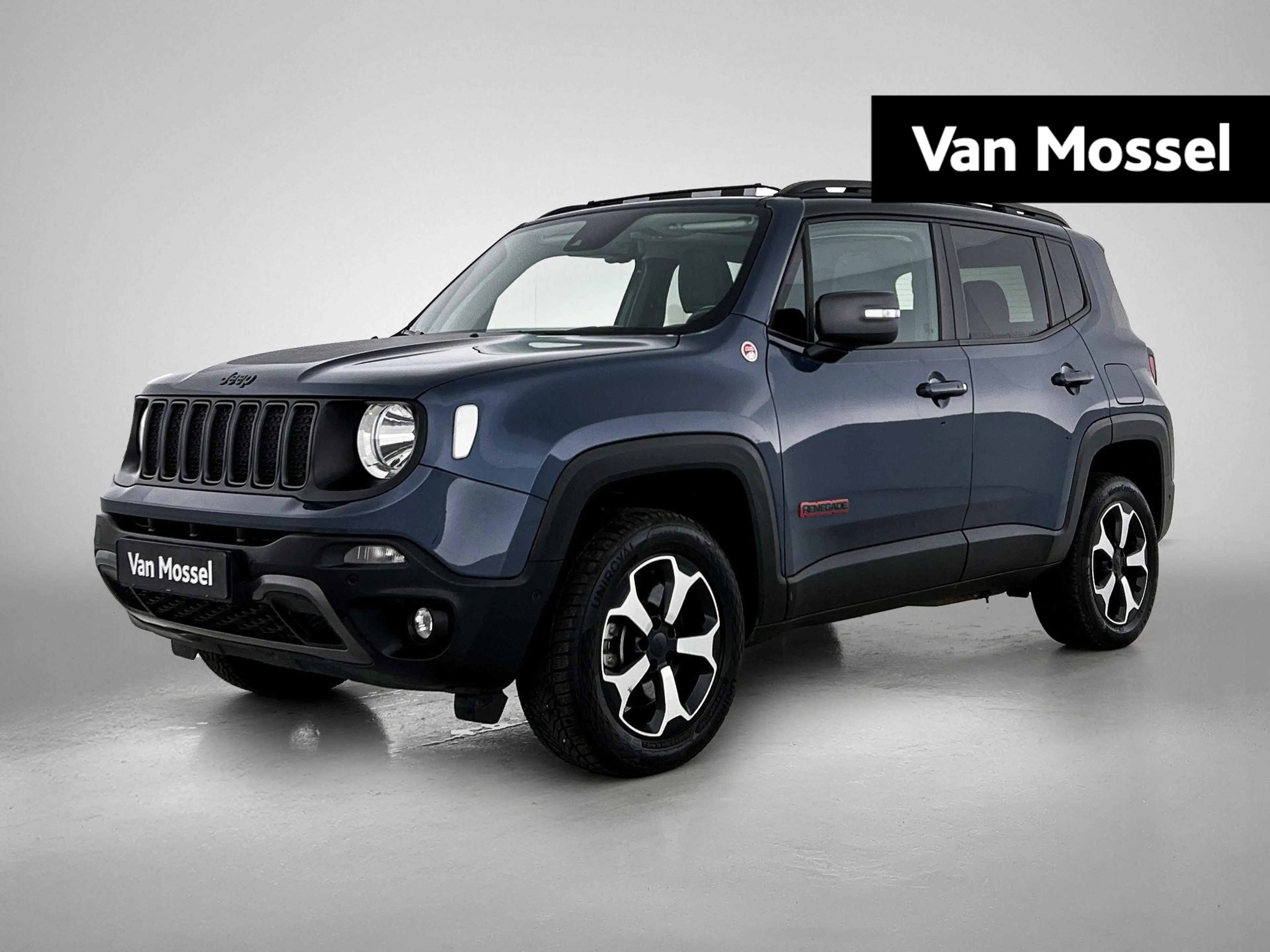 Jeep Renegade 4xe 240 Plug-in Hybrid Electric Trailhawk | Camera