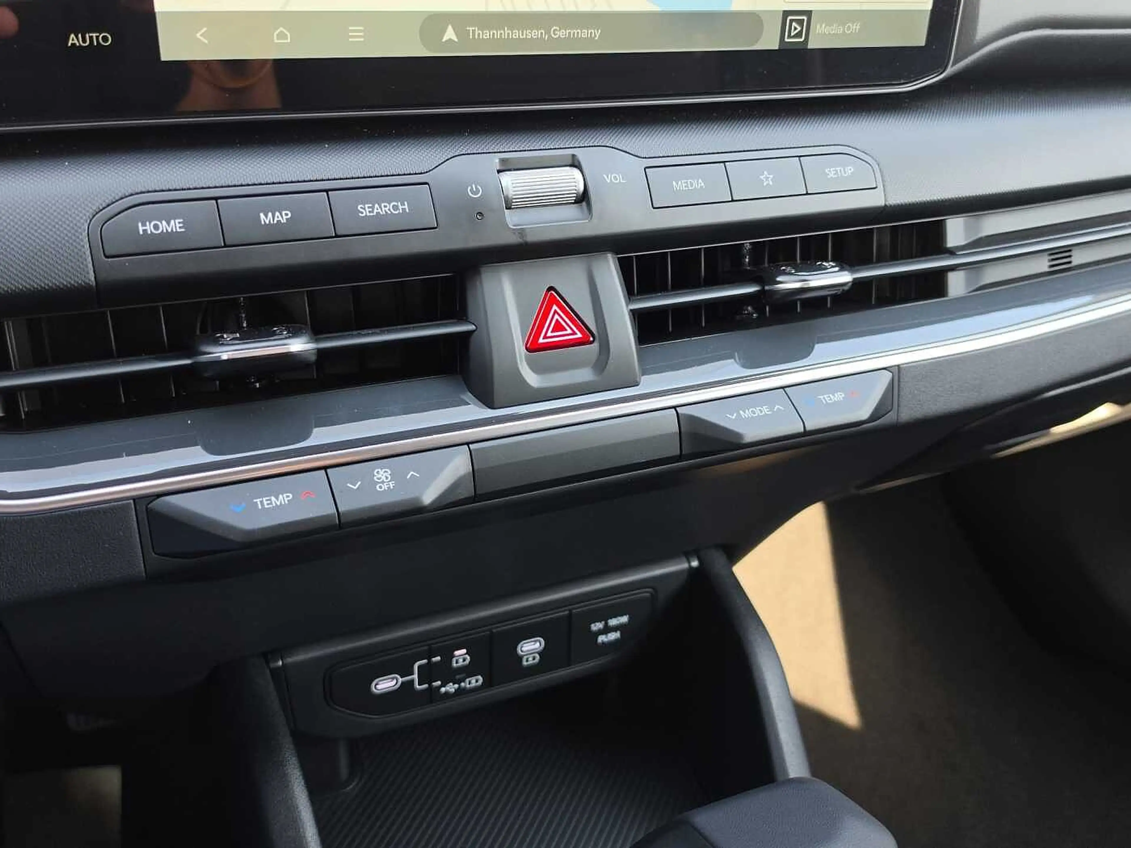 Kia K4 1.6 T-GDI Gold //Winterpaket/Kamera/Navi/Keyless — photo 12