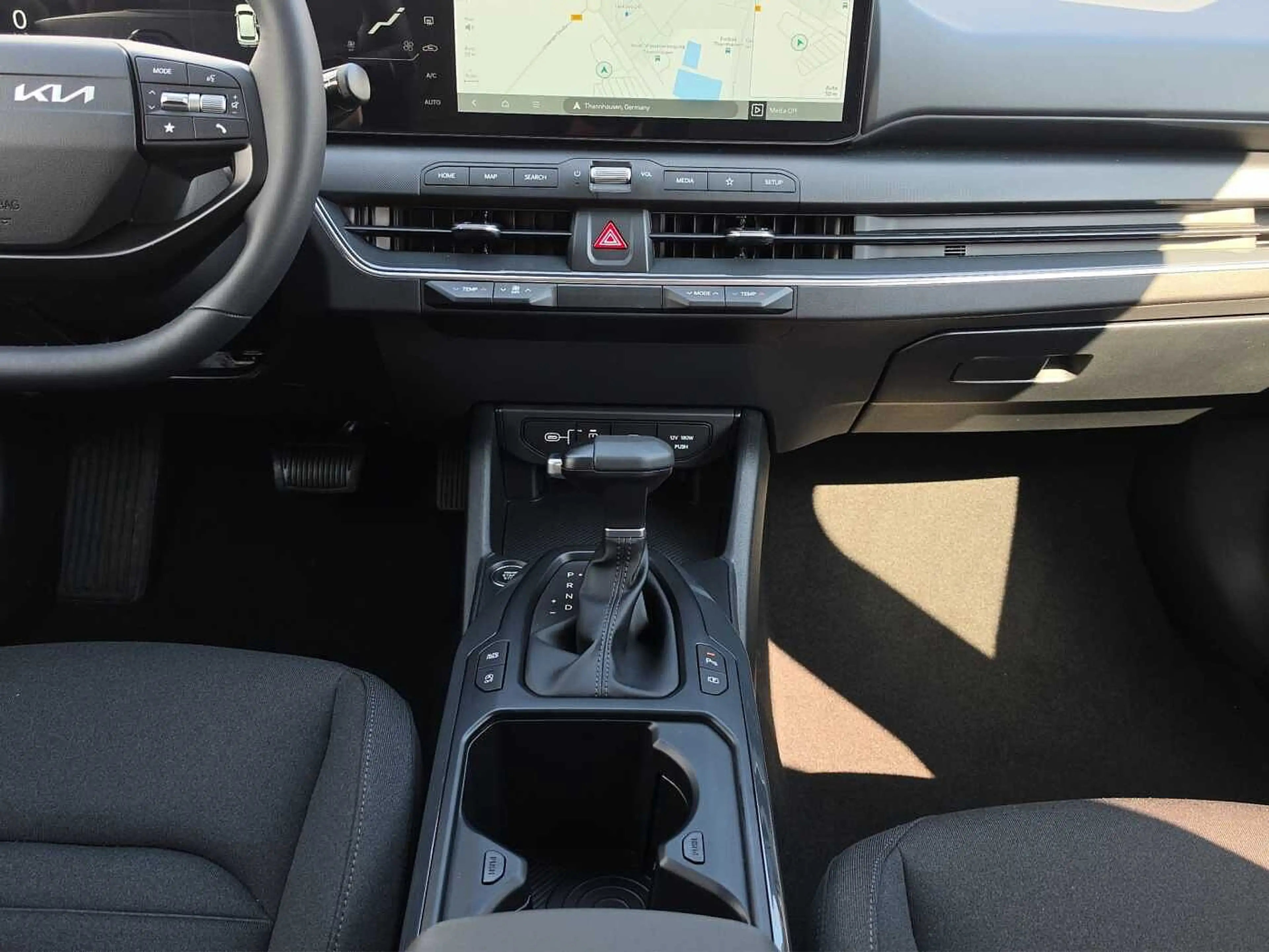 Kia K4 1.6 T-GDI Gold //Winterpaket/Kamera/Navi/Keyless — photo 6