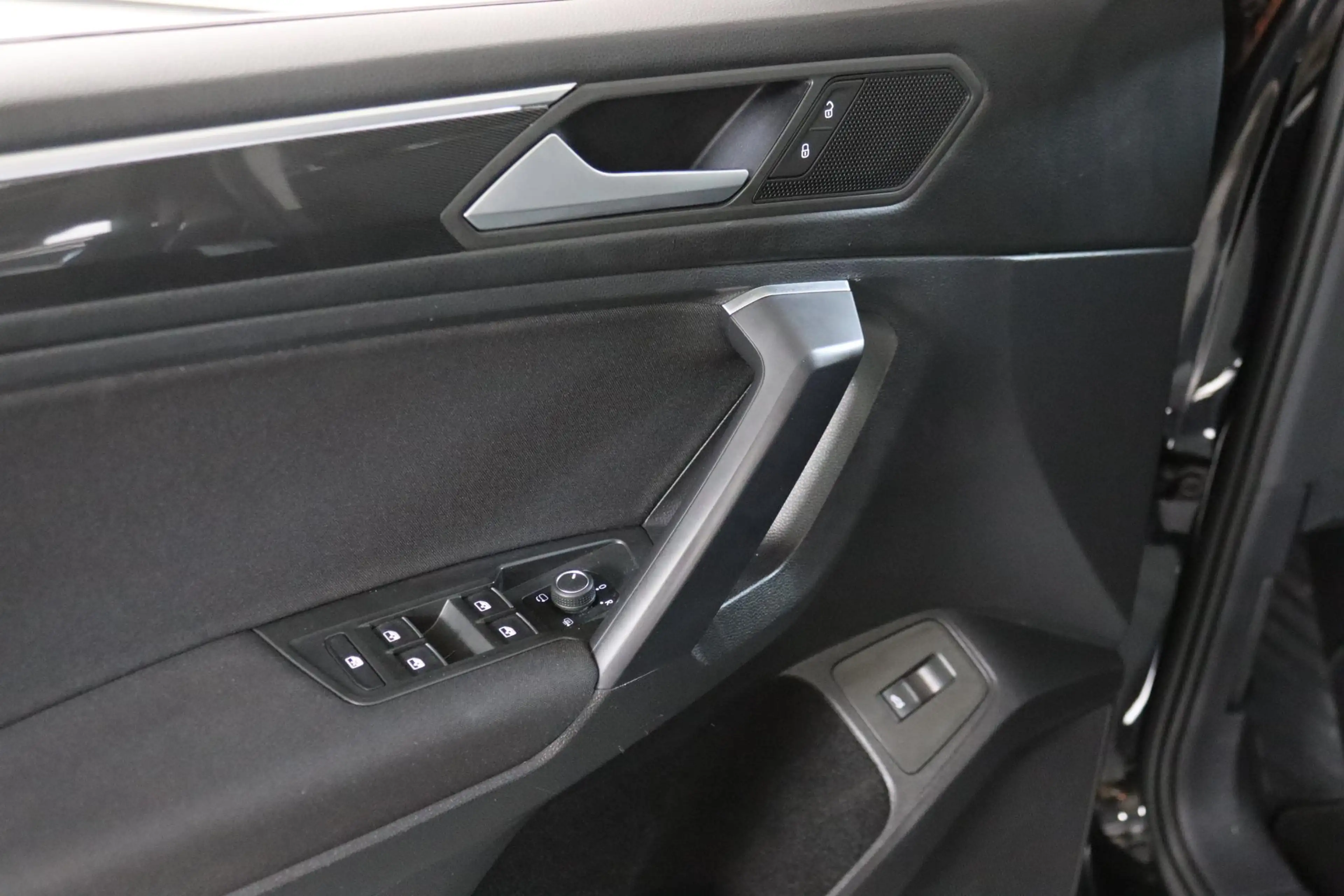 Volkswagen Tiguan Allspace 1.5 TSI, DSG, Comfortline, 7-Persoons, Apple Carpl — photo 35