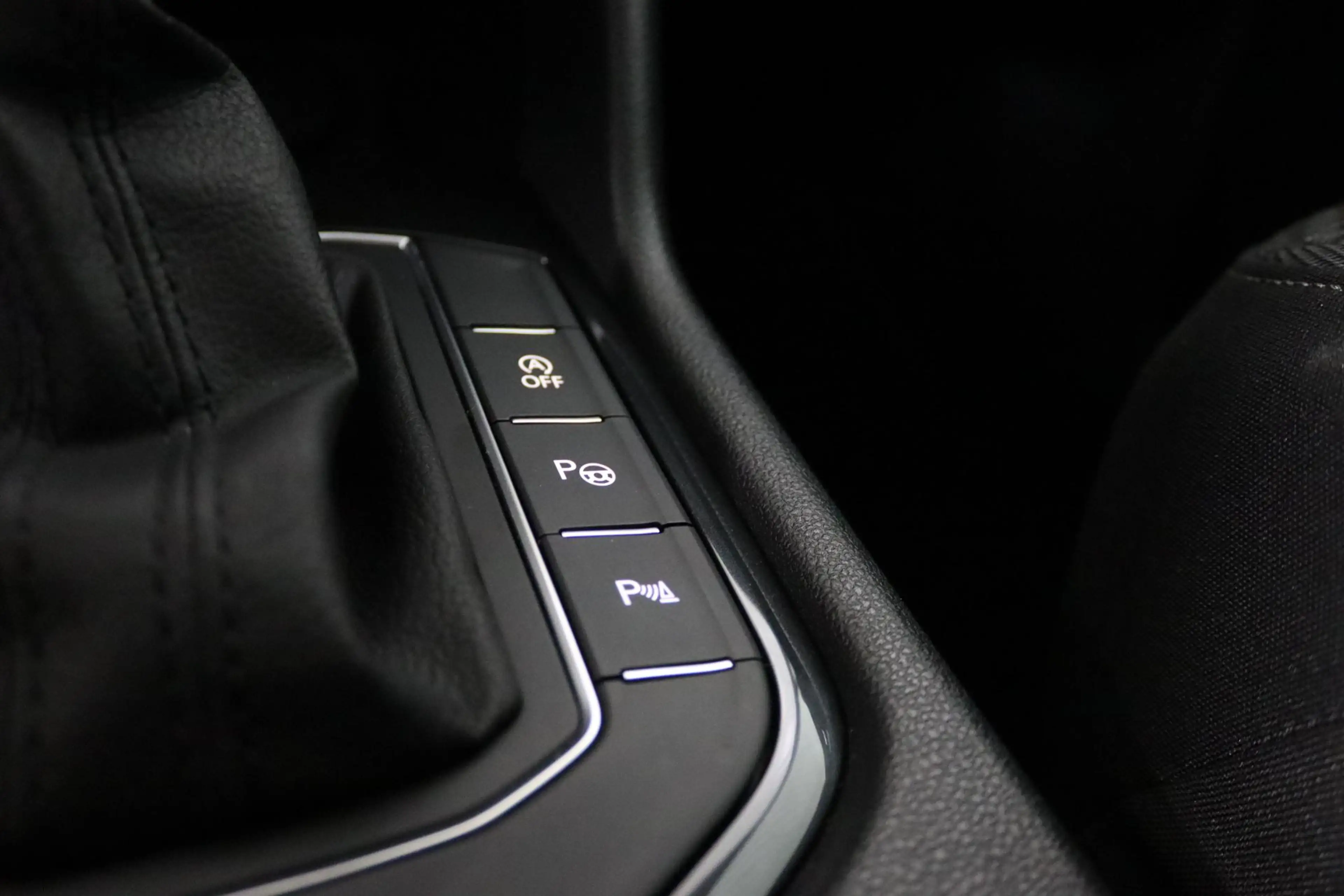 Volkswagen Tiguan Allspace 1.5 TSI, DSG, Comfortline, 7-Persoons, Apple Carpl — photo 46