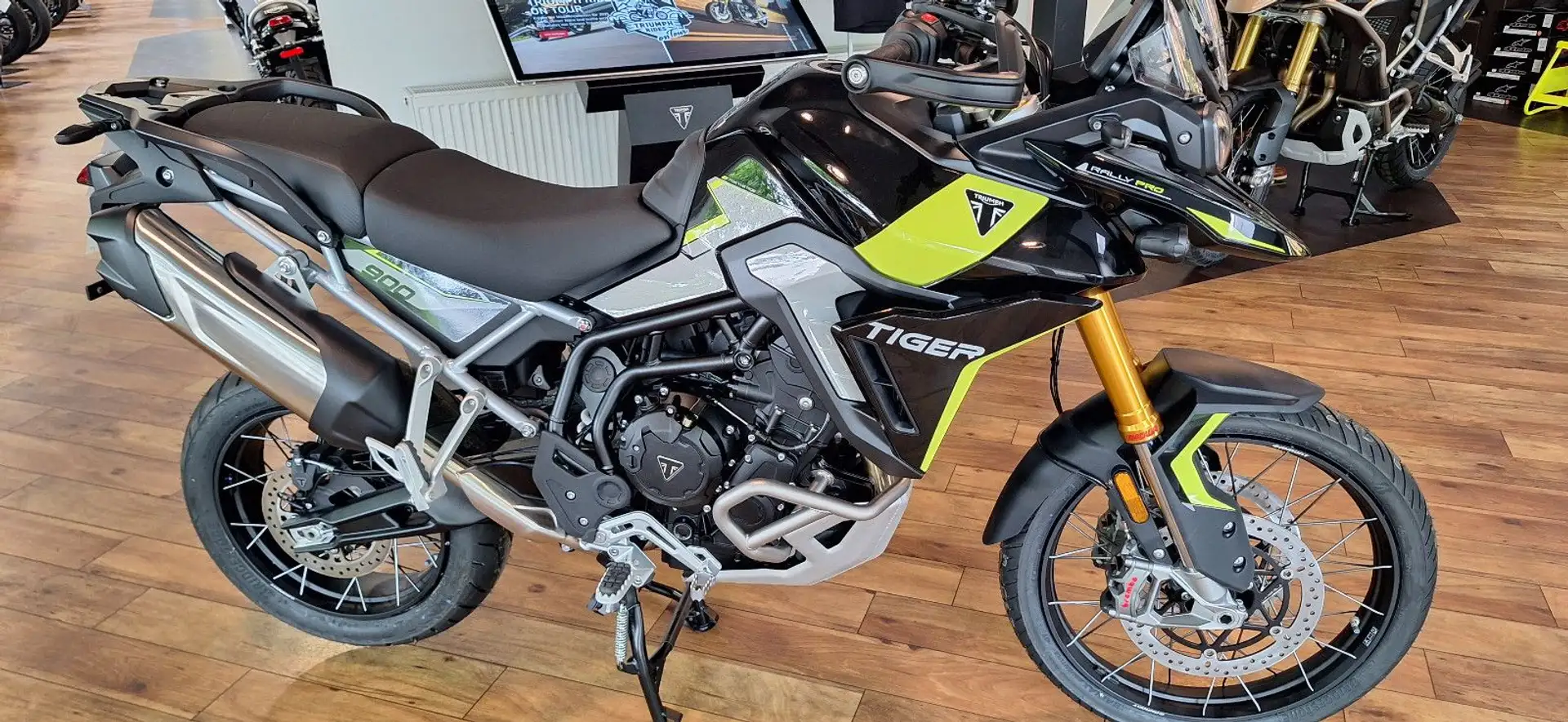 Triumph Tiger 900 RALLY PRO 2026 AKTIONSANGEBOT Чорний - 1