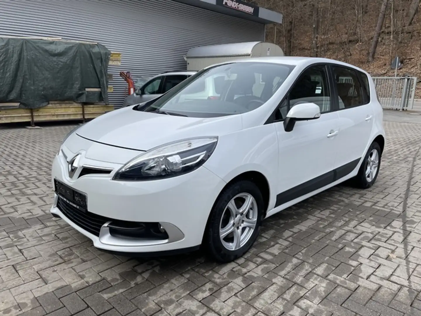 Renault Scenic Dynamique dCi Weiß - 2