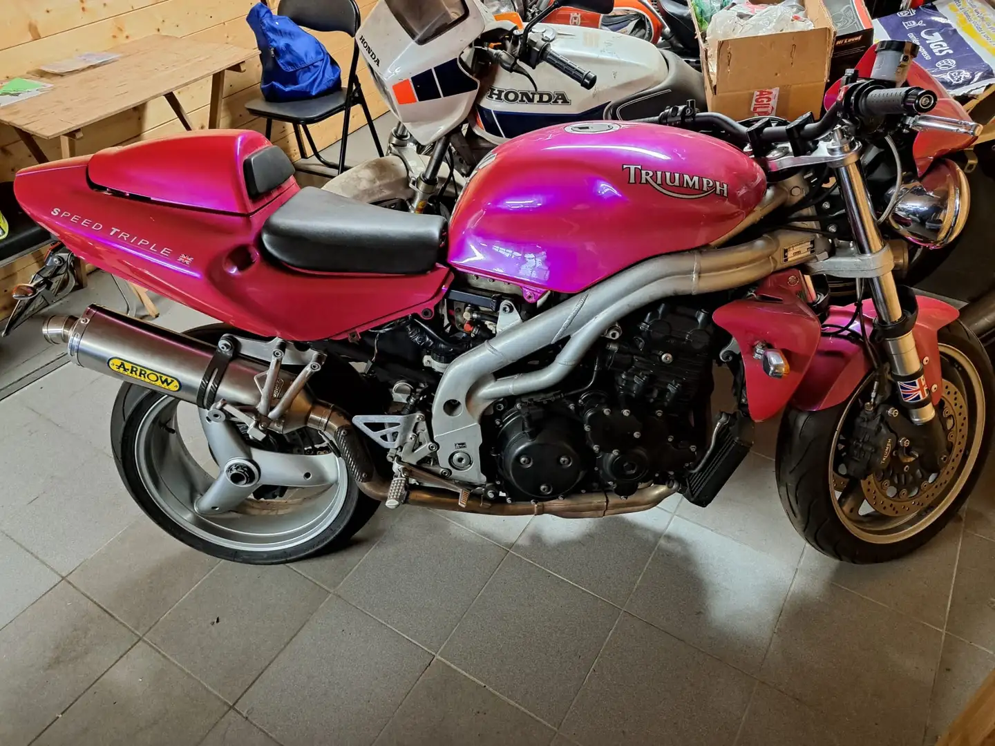 Triumph Speed Triple 955i Nuclear red - 1