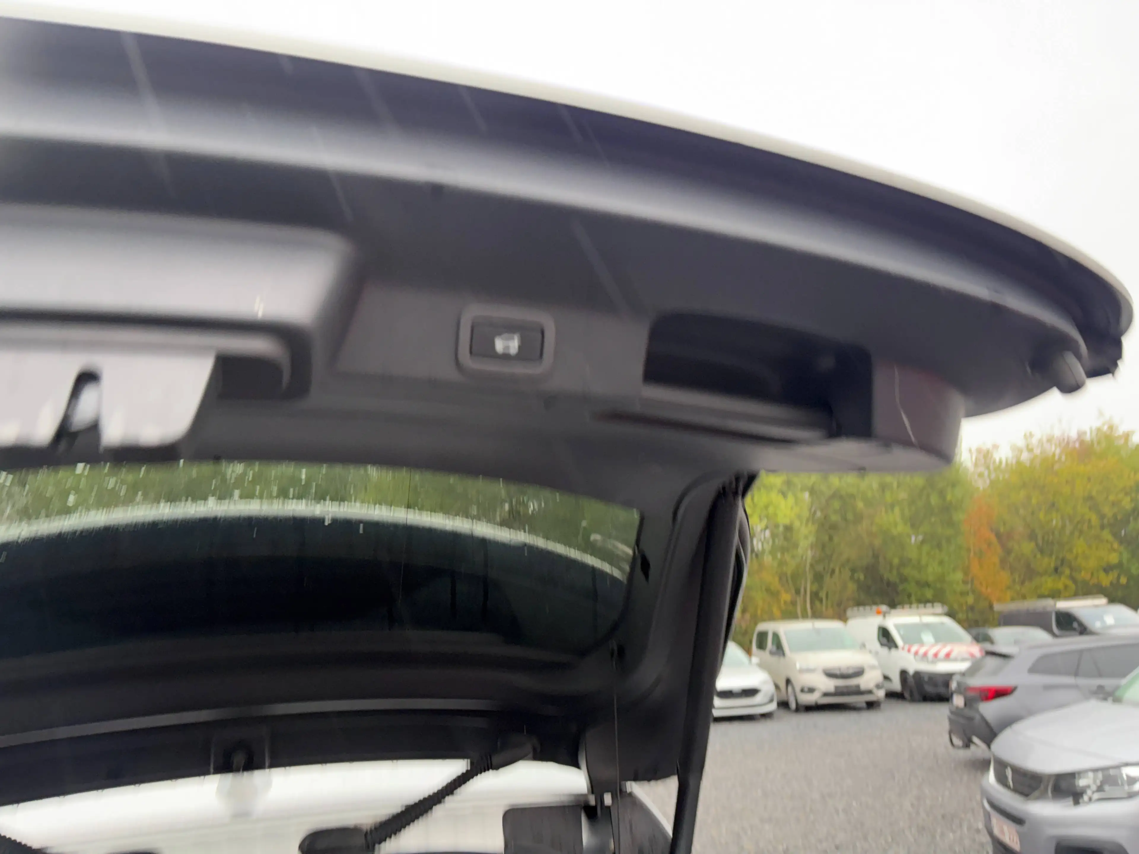Jaguar F-Pace 2.0i Aut. AWD /€13.500 netto / Leder / Navi / ... — photo 9