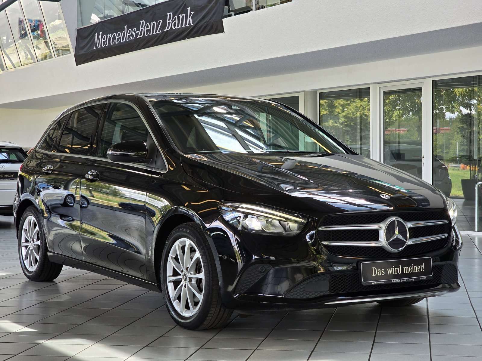 Second hand Mercedes Benz B-Class 200
