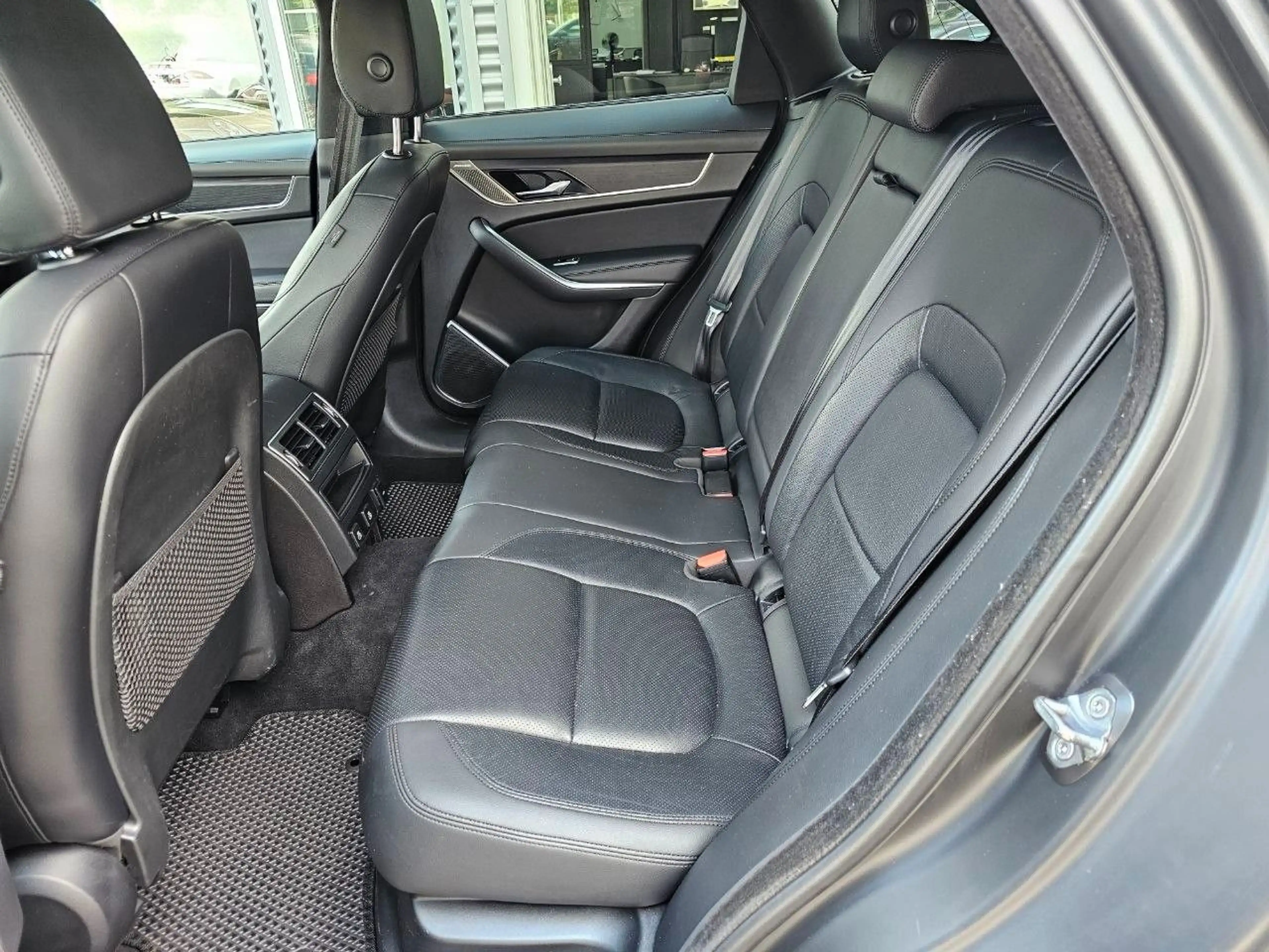 Jaguar F-Pace P250 S AWD LEder Navi Kamera — photo 11