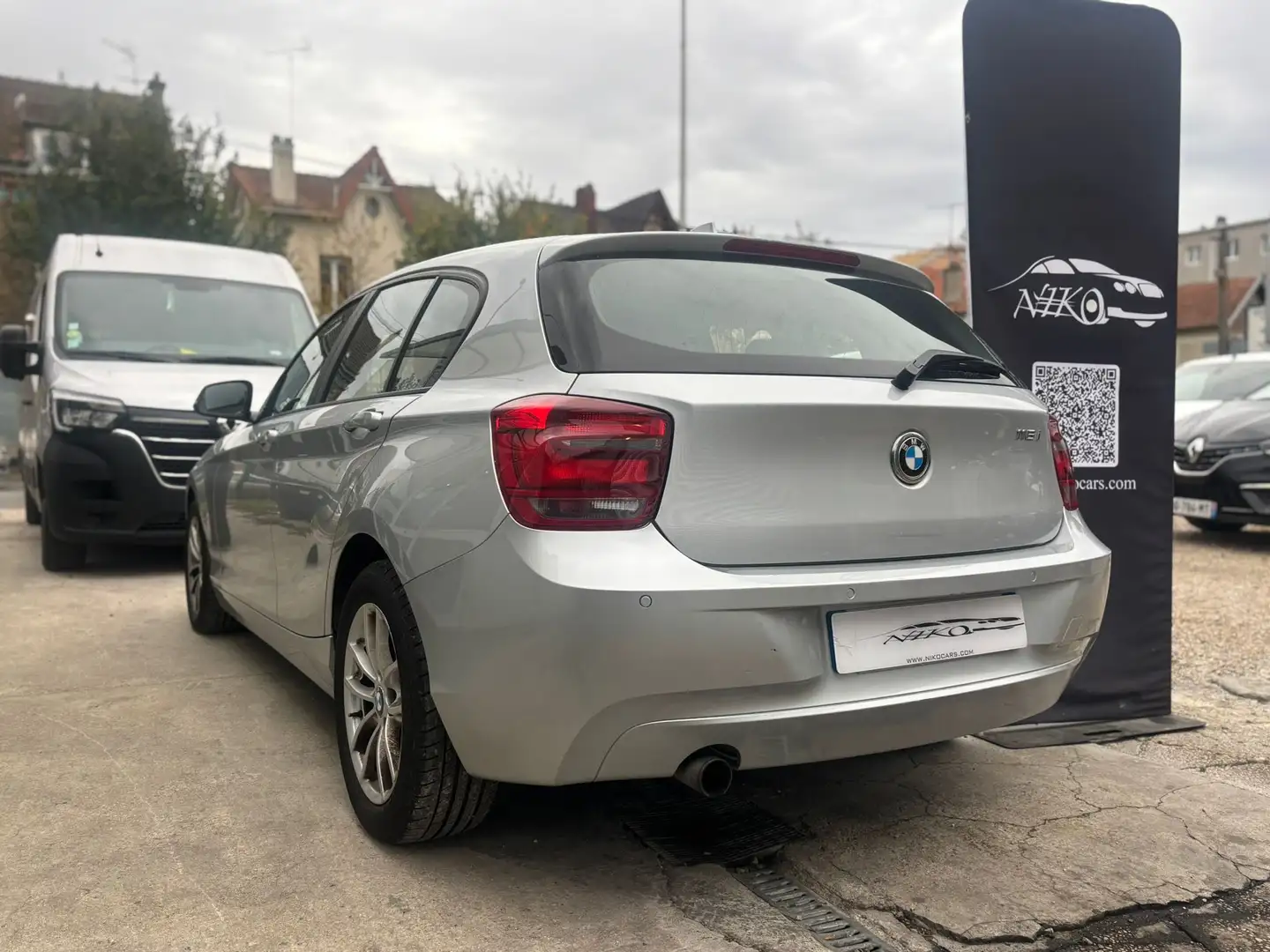 BMW 116 serie (f20) 116i lounge boîte auto - 2