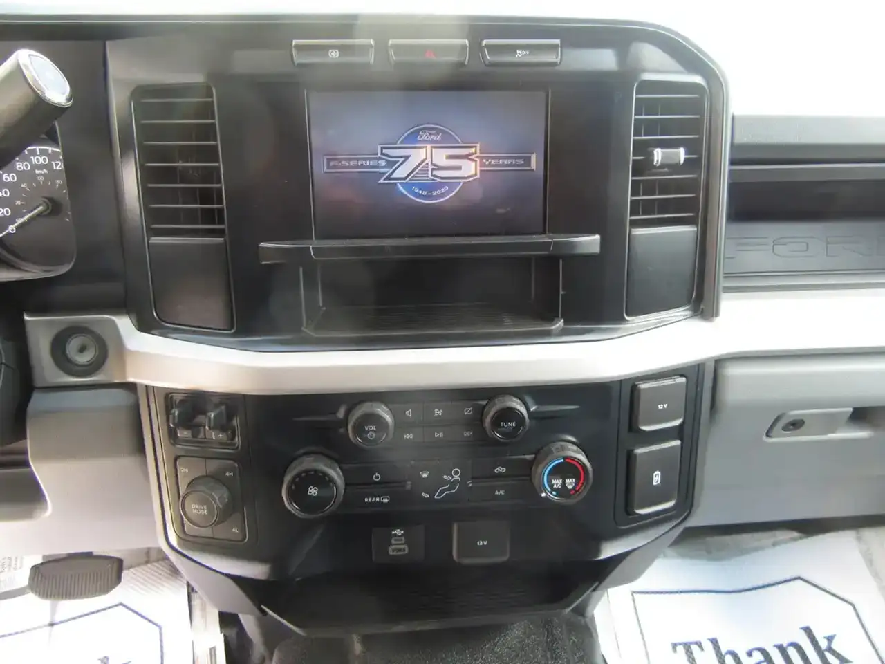 Ford F 550 снимка Ford F 550