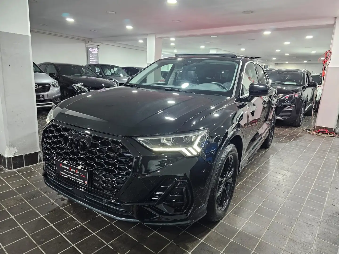 Audi Q3 SPB S-LINE 35 TFSI 150CV S-TRONIC BLACK EDITION Negro - 1