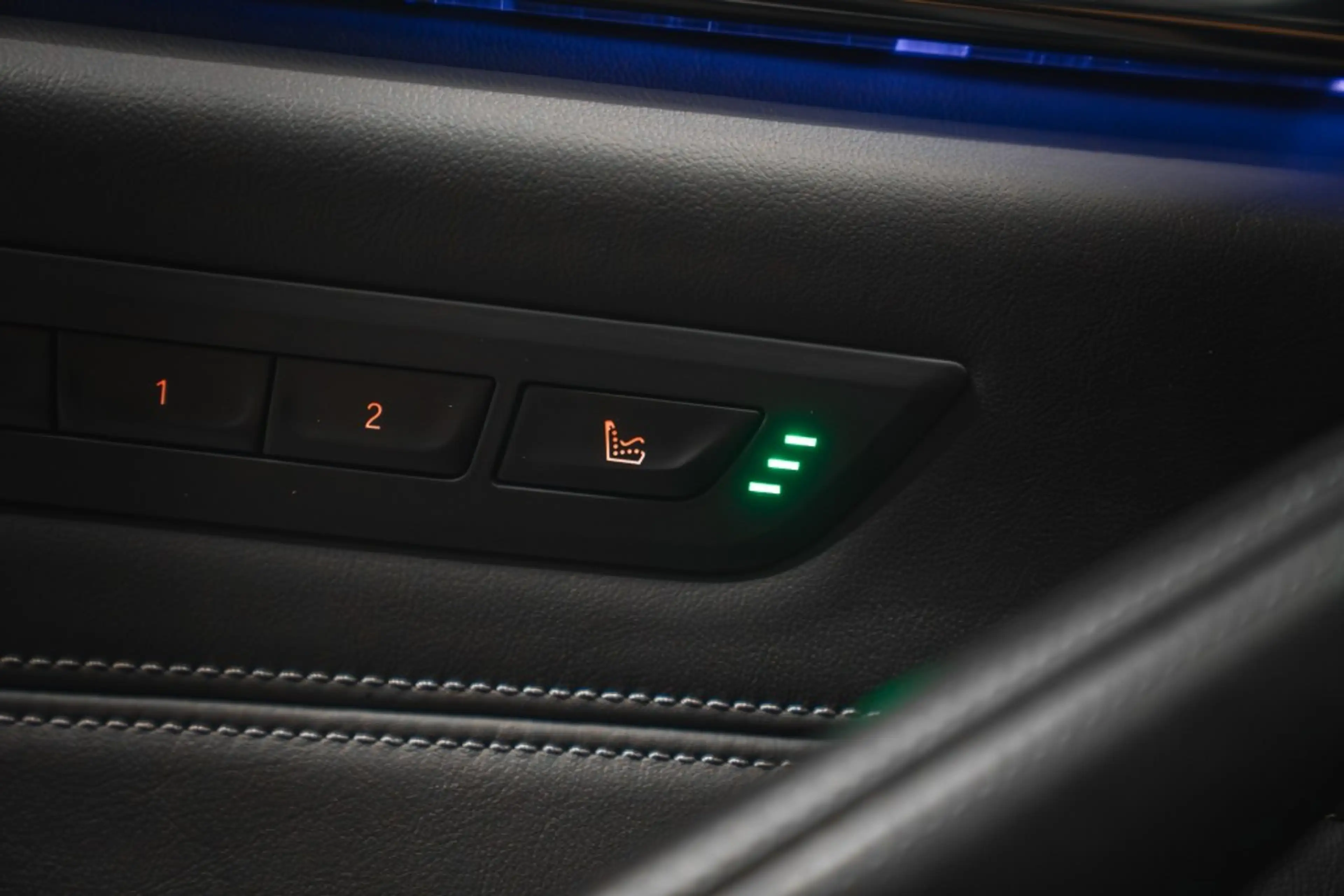 BMW M5 m5C, keramisch, Facelift pakket, stoel-venti, carb — photo 42