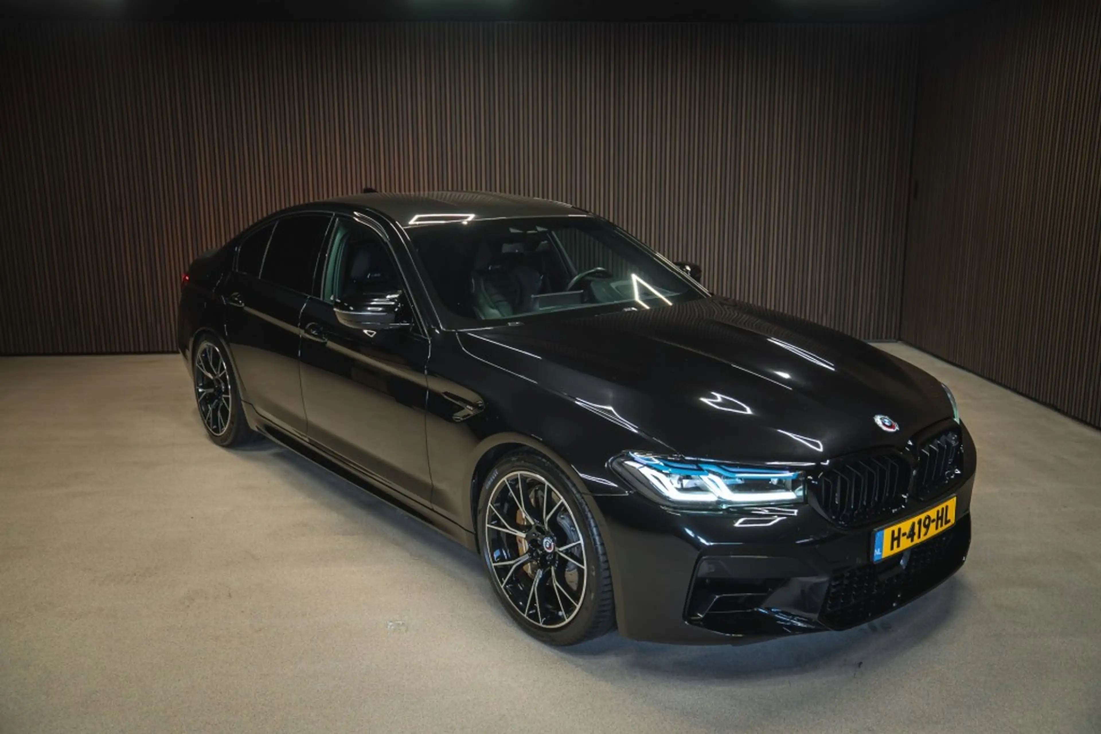 BMW M5 m5C, keramisch, Facelift pakket, stoel-venti, carb — photo 3