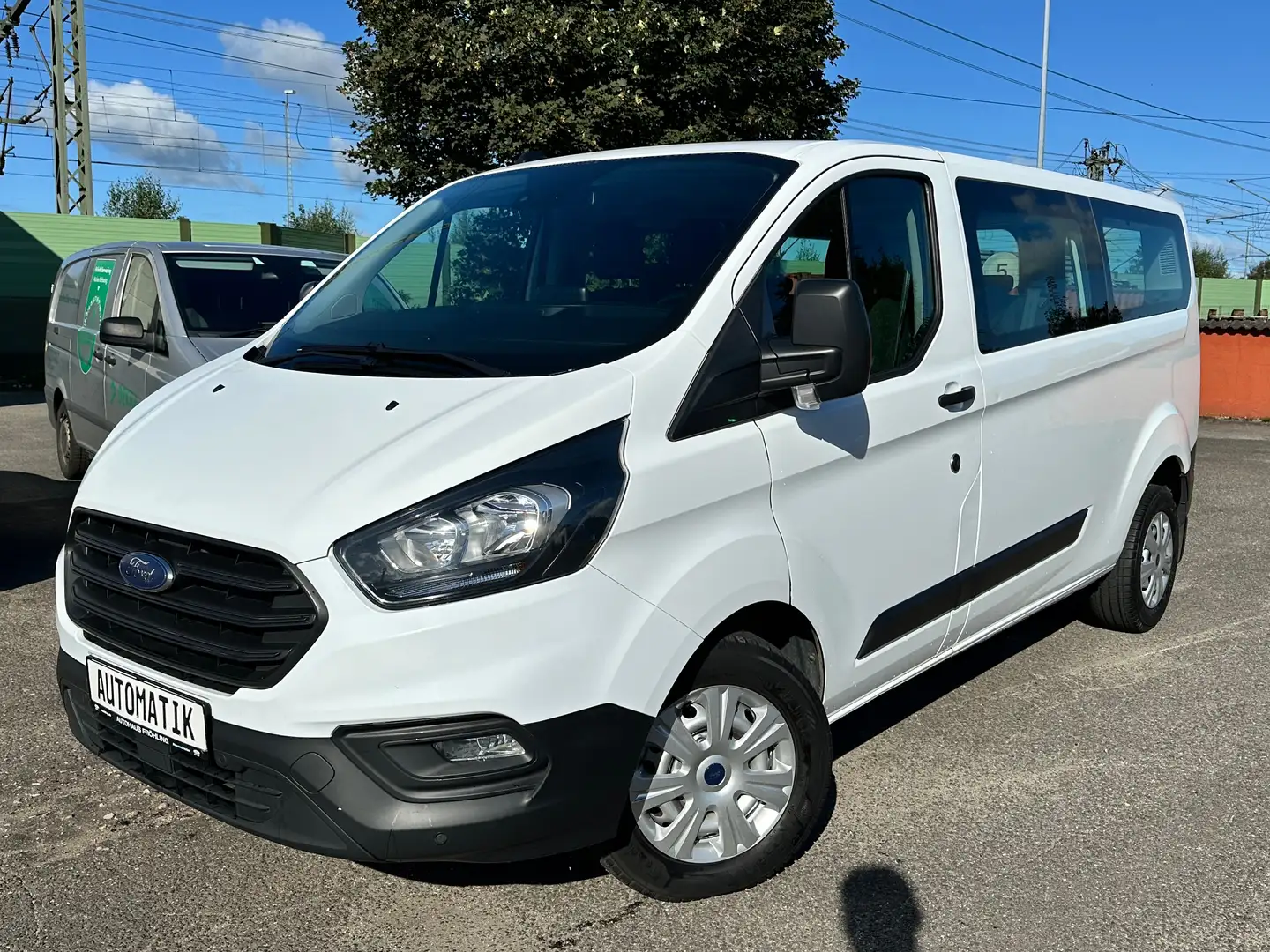 Ford Transit Custom Transit Custom L2H1 Automatik St.Hzg. Weiß - 1
