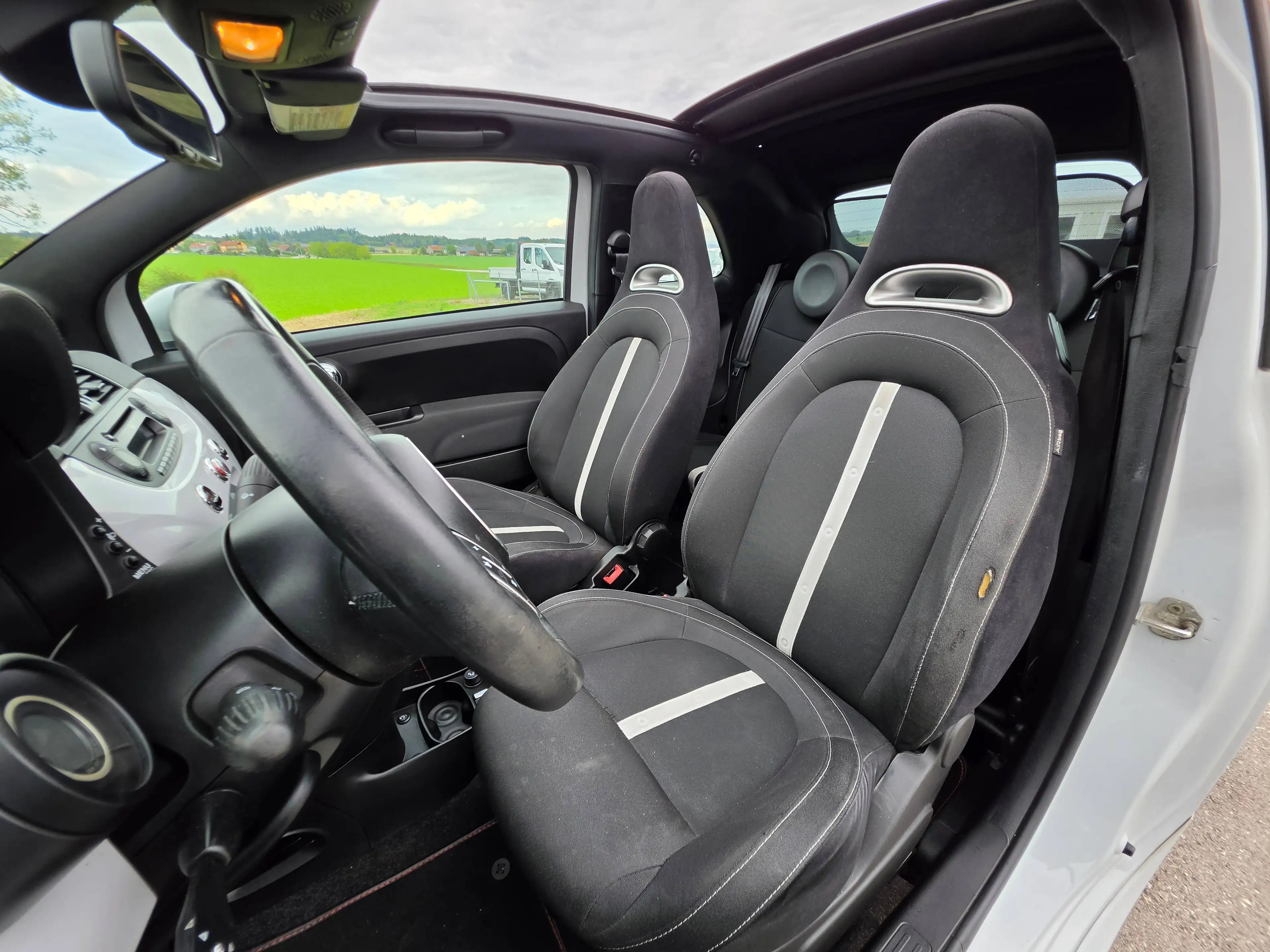 Abarth 500C Cabrio* Tempomat* 165 PS* Lenkradtasten* Gepflegter Zustand* — photo 10