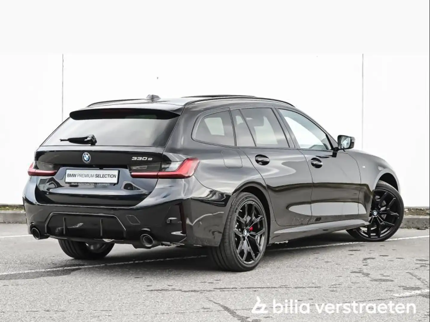 BMW 330 Touring M Sport Pro - Panorama Nero - 2