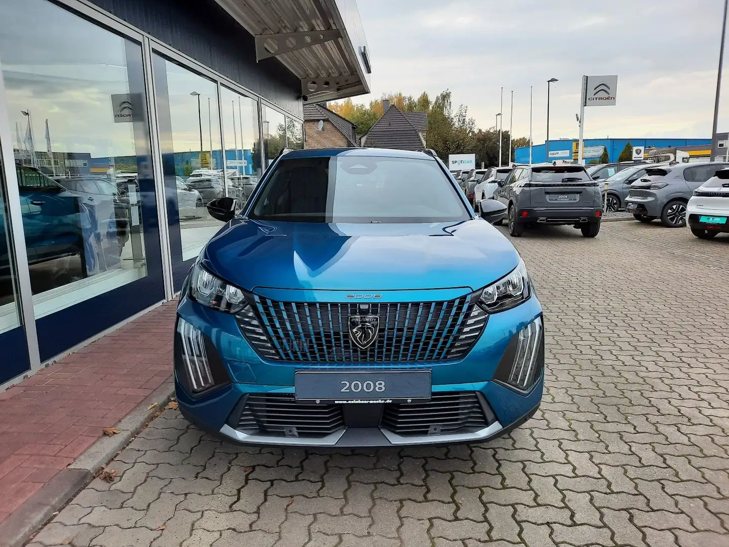 Peugeot 2008 Allure eDSC  NAVI SH 360° KAM GJR Blau - 1