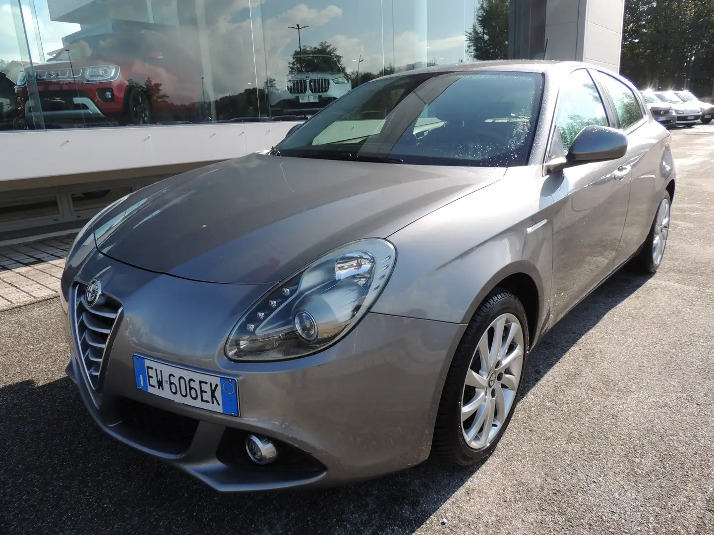Alfa Romeo Giulietta 1.4 t. Distinctive Gpl 120cv E6 Grigio - 1