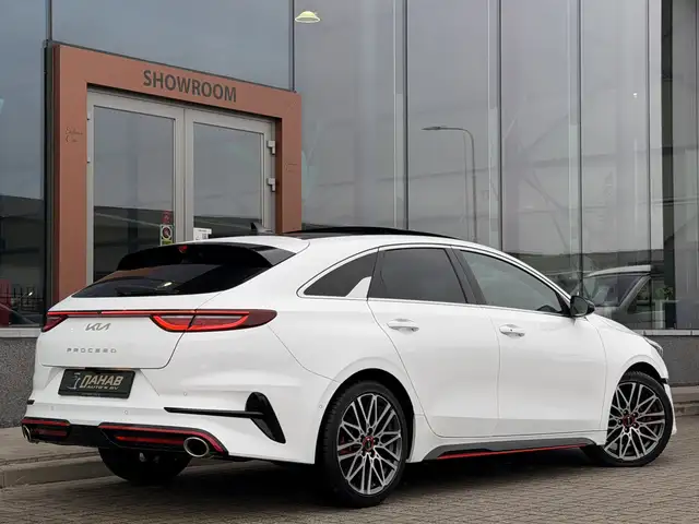Kia Proceed view 15