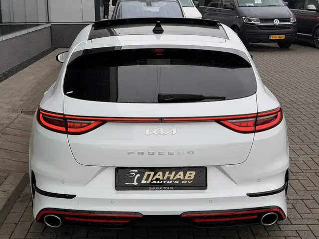 Kia Proceed view 20