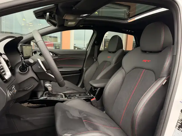 Kia Proceed view 4