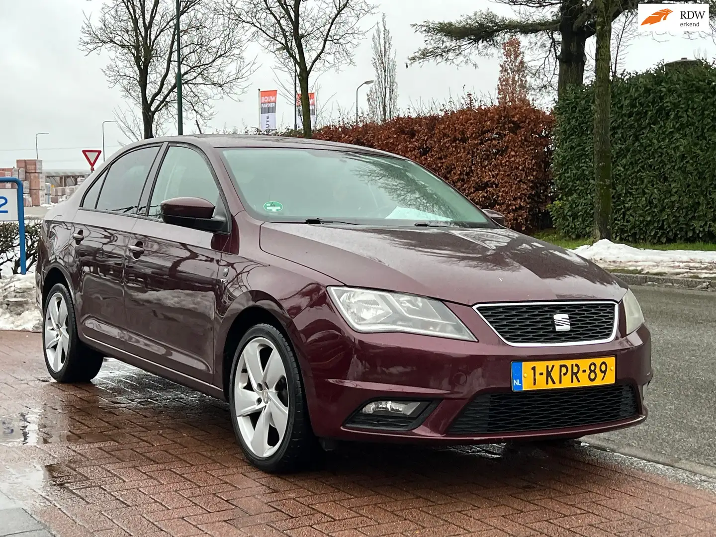 SEAT Toledo 1.2TSI Businessline High *NAVI|LMV Rot - 1