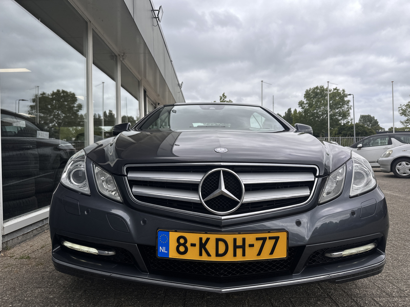Mercedes-Benz E 200 Cabrio CGI Avantgarde CARPLAY,LEDER,AIRSCARF VENTI — photo 4