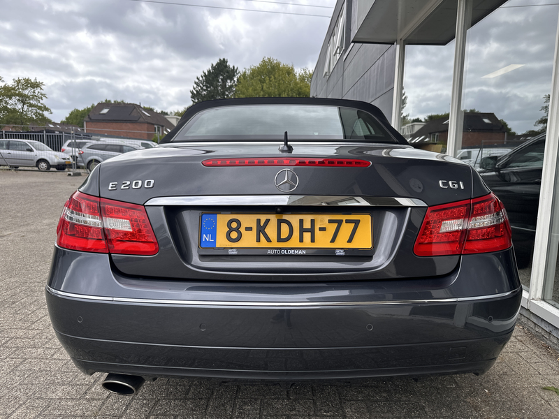 Mercedes-Benz E 200 Cabrio CGI Avantgarde CARPLAY,LEDER,AIRSCARF VENTI — photo 10