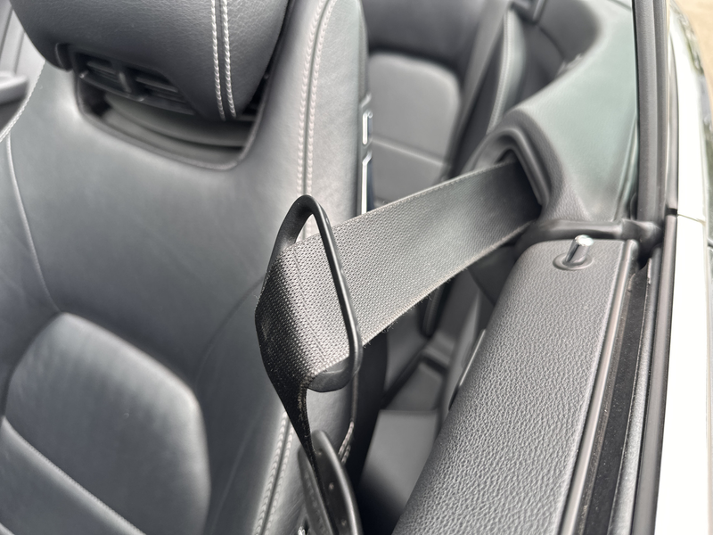 Mercedes-Benz E 200 Cabrio CGI Avantgarde CARPLAY,LEDER,AIRSCARF VENTI — photo 13