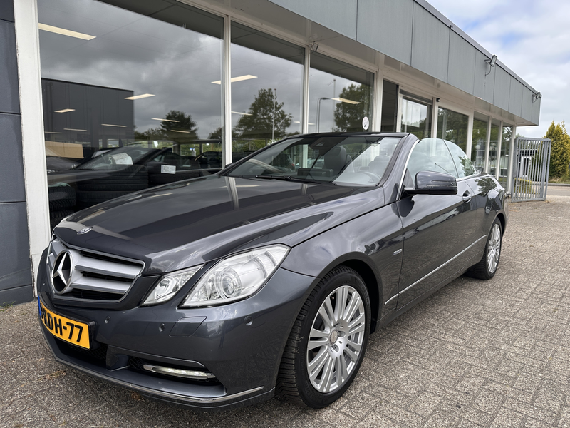 Mercedes-Benz E 200 Cabrio CGI Avantgarde CARPLAY,LEDER,AIRSCARF VENTI — photo 2