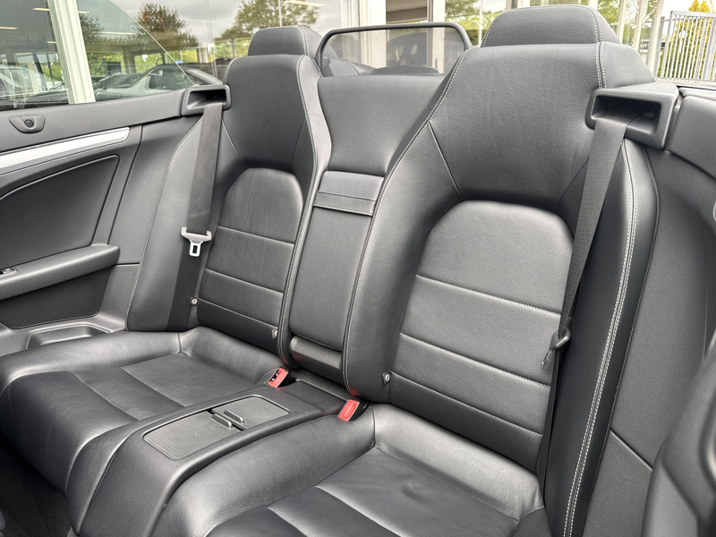 Mercedes-Benz E 200 Cabrio CGI Avantgarde CARPLAY,LEDER,AIRSCARF VENTI — photo 15
