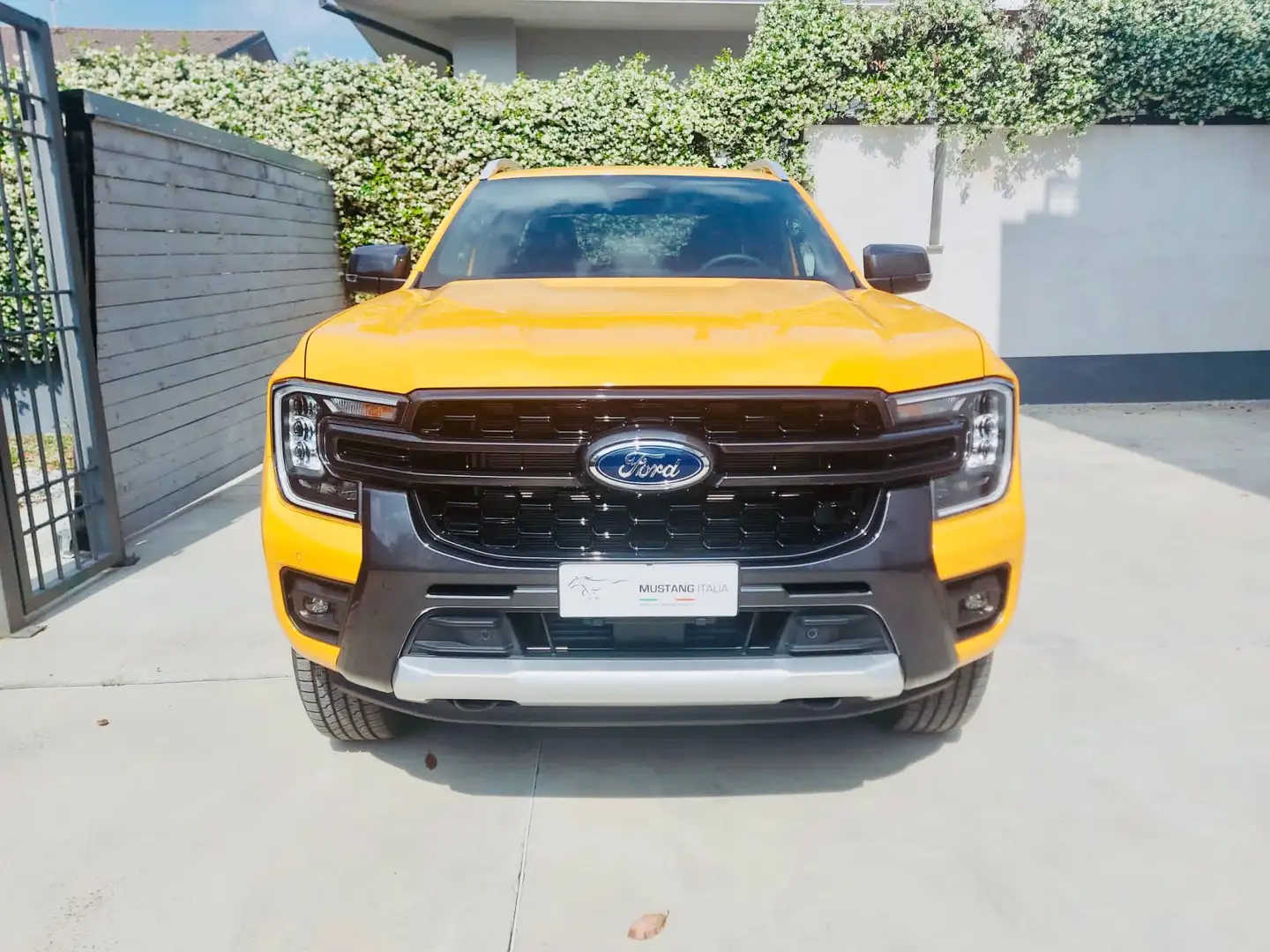 Ford Ranger Wildtrak 3.0 V6 e.blue 240cv AUT.-MY2025-C. ORANGE Arancione - 1