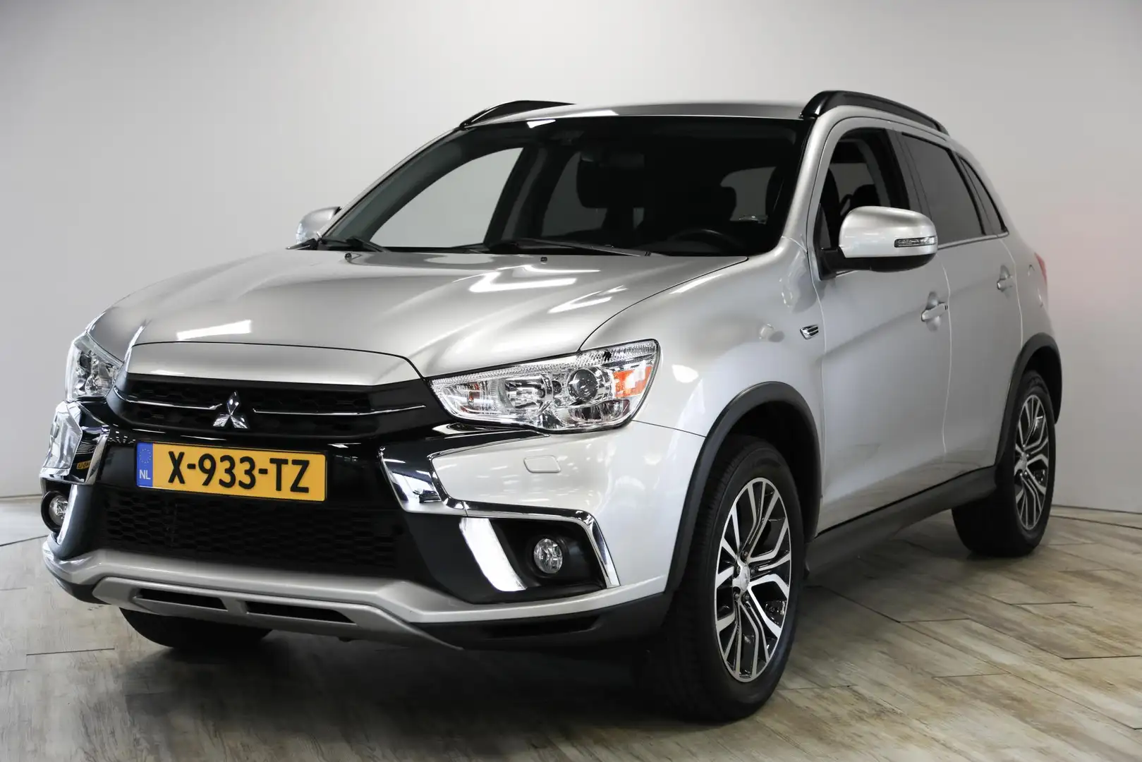 Mitsubishi ASX 1.6 Cleartec Connect Pro | Camera | Apple Carplay Grijs - 1