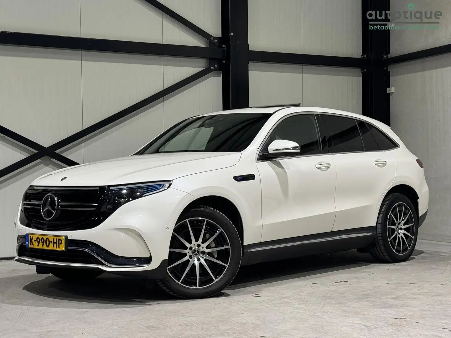 Mercedes-Benz EQC 400 4MATIC AMG 80 kWh | schuifdak | hud | burmester | Blanc - 1
