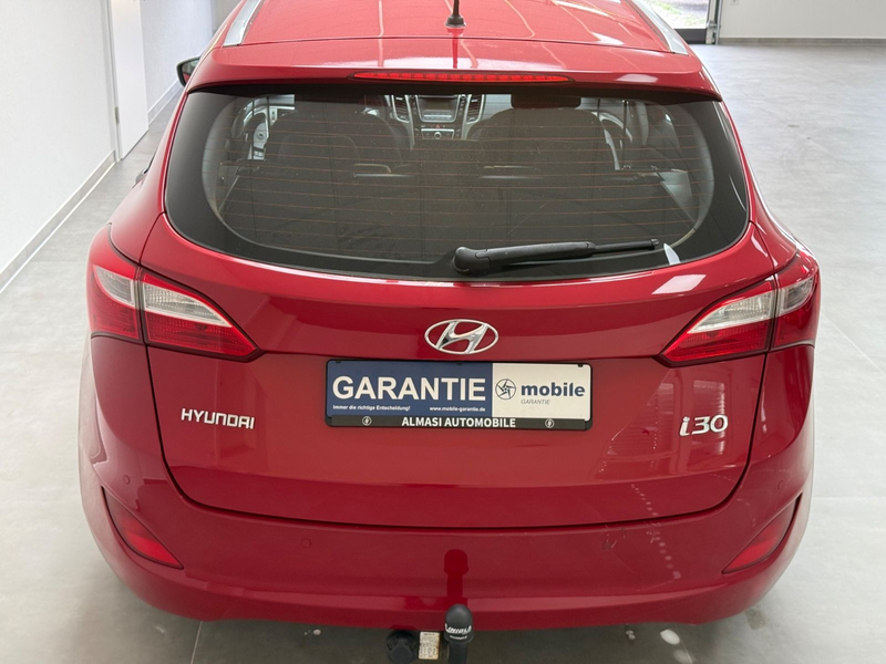 Hyundai i30 HYUDAI i30 KLIMA/AHK/TÜV&SERVICE NEU! — photo 4