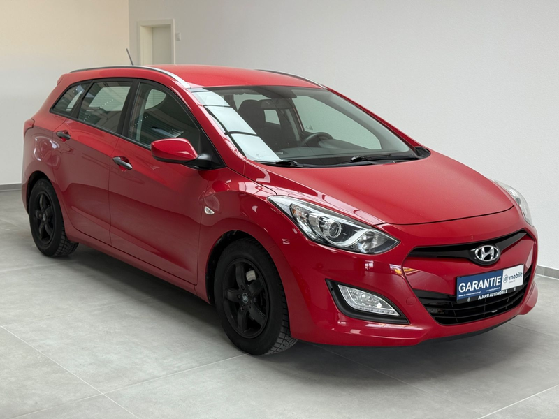 Hyundai i30 HYUDAI i30 KLIMA/AHK/TÜV&SERVICE NEU!